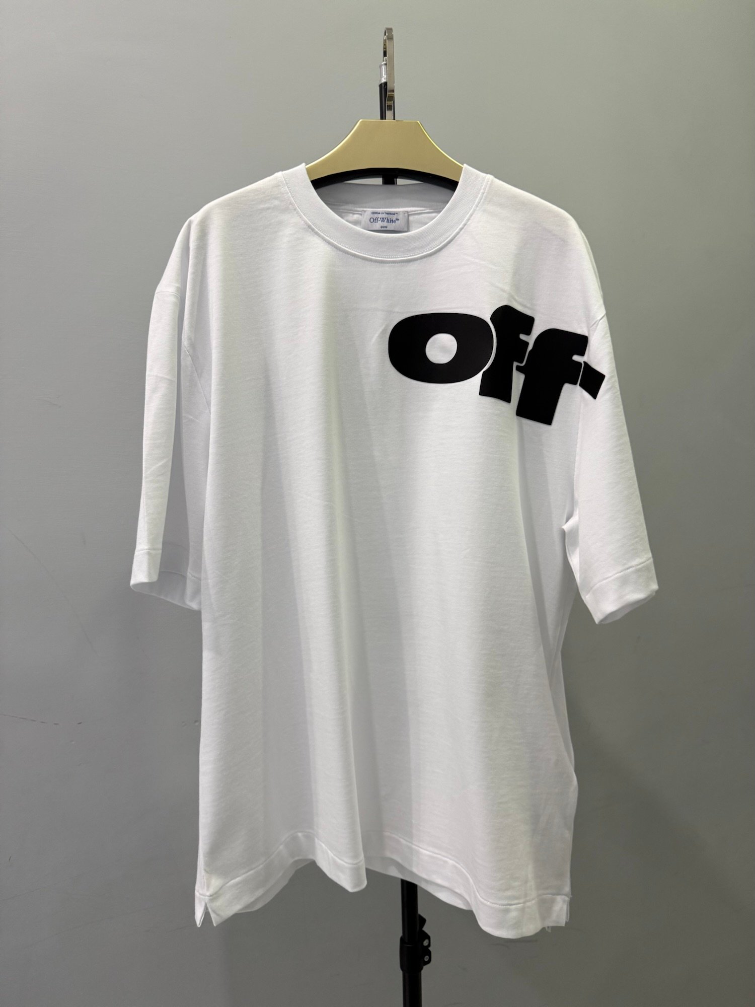 Off White