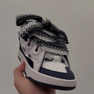 Lanvin curb