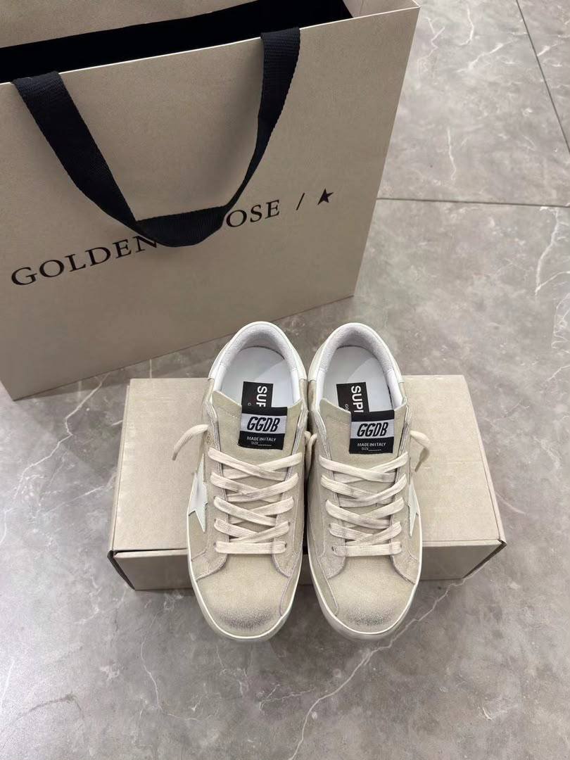 Golden Goose sneaker con brillantini