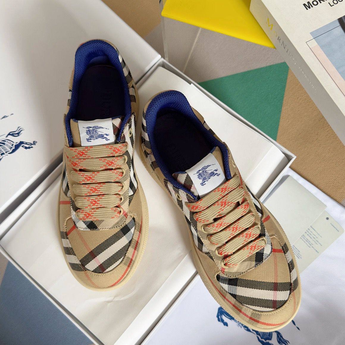 Burberry Sneaker