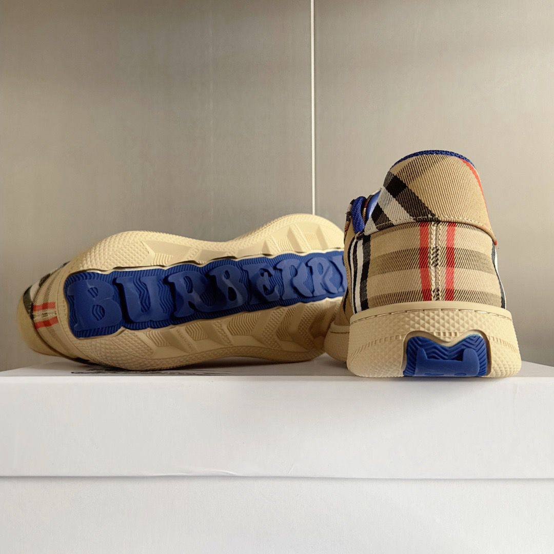Burberry Sneaker