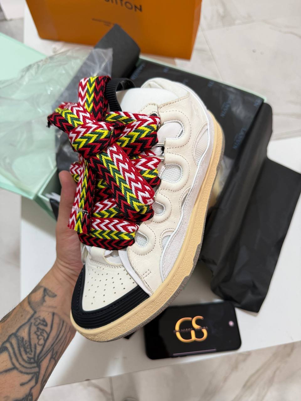 Lanvin curb