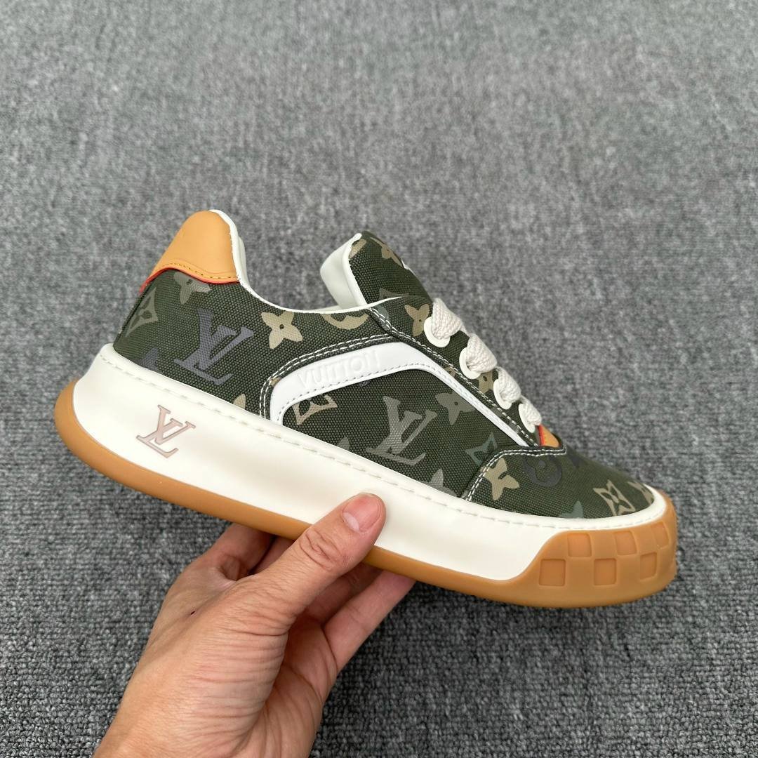 Louis Vuitton tilted