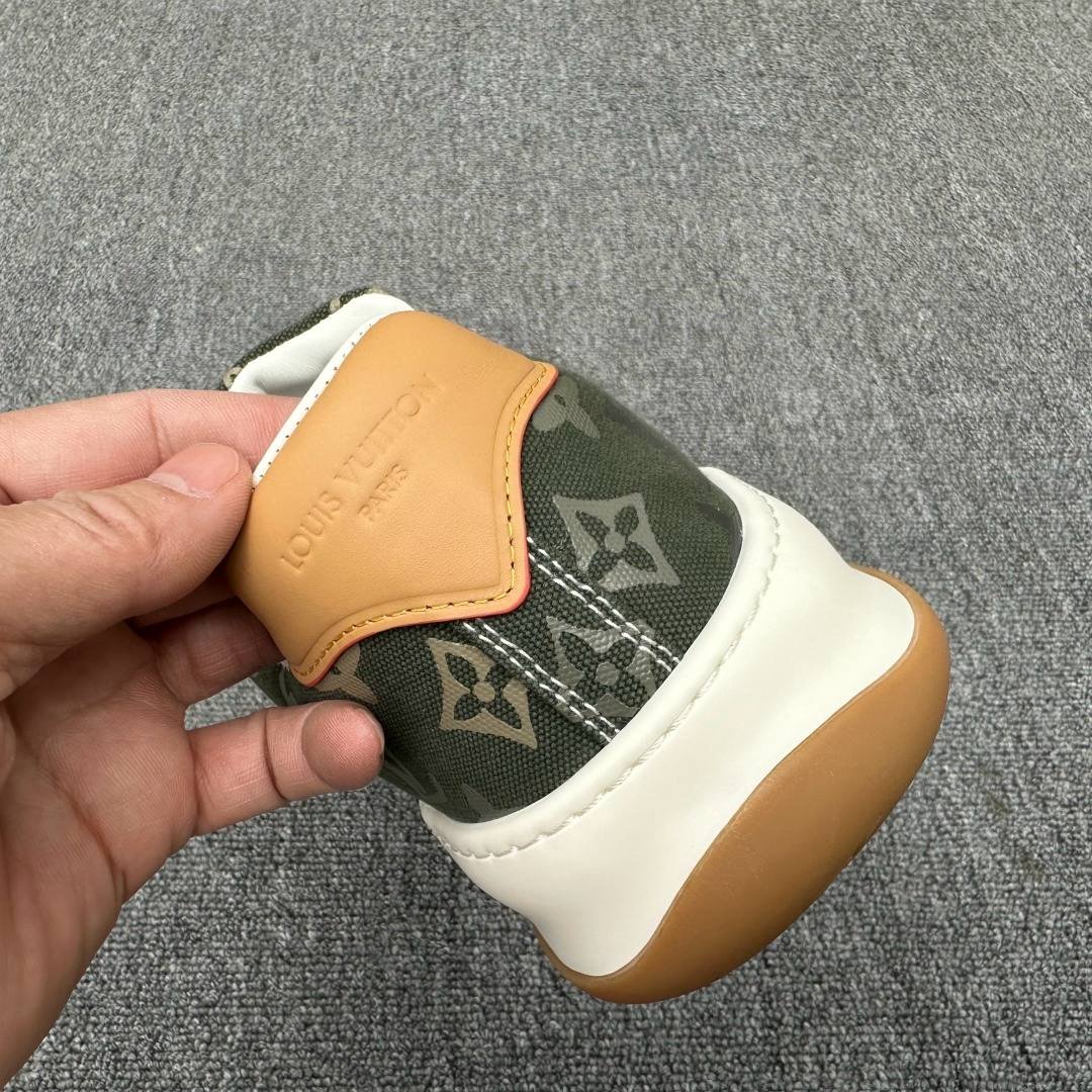 Louis Vuitton tilted