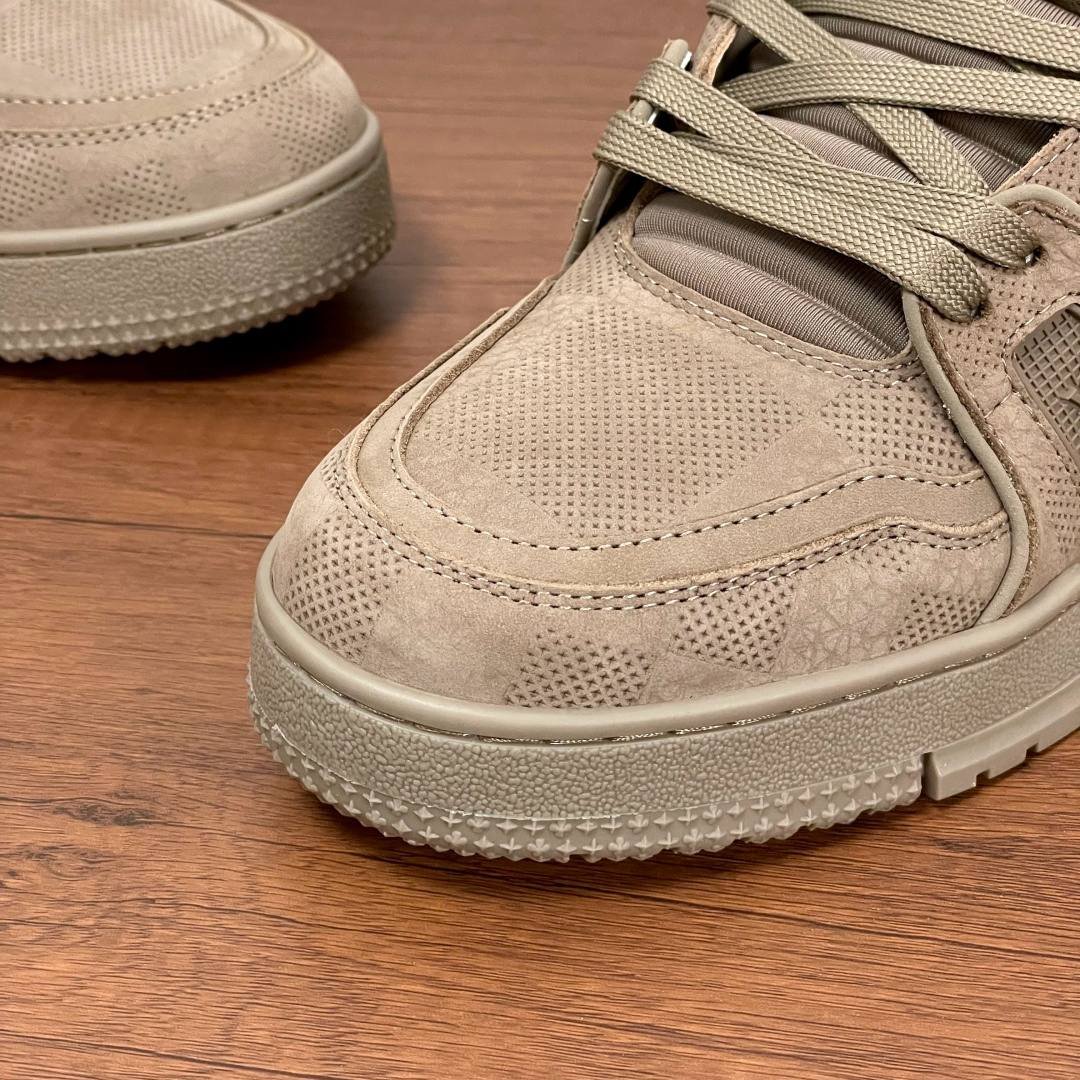 Louis Vuitton trainer