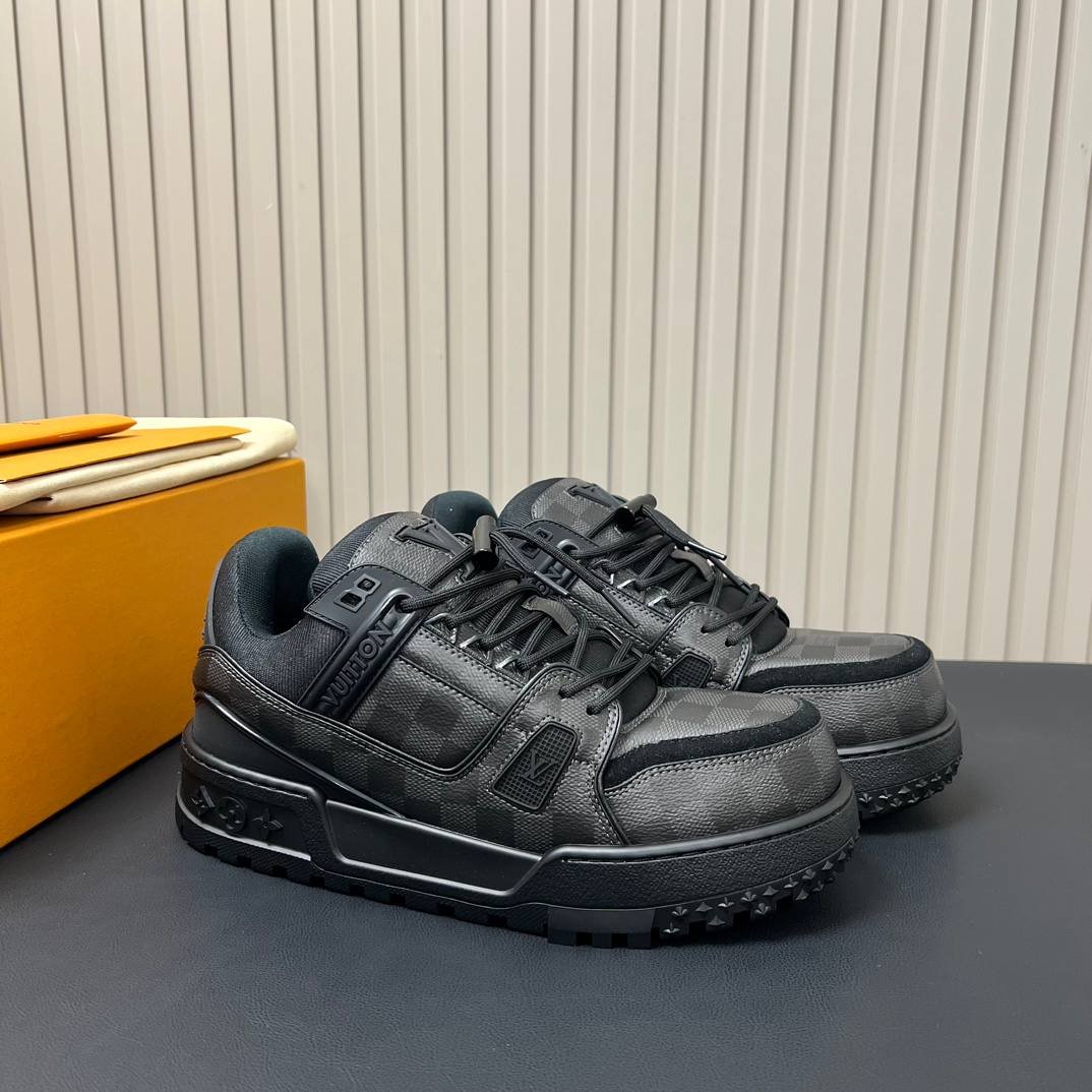 Louis Vuitton trainer maxi