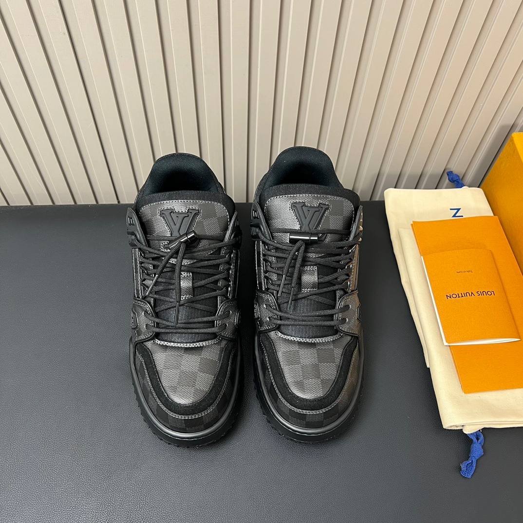 Louis Vuitton trainer maxi